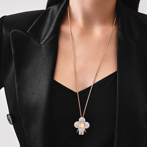 Vivienne large pendant, 3 golds & diamonds pavage in Jewellery's Categories Necklaces and Pendants collections by Louis Vuitton (Product zoom)