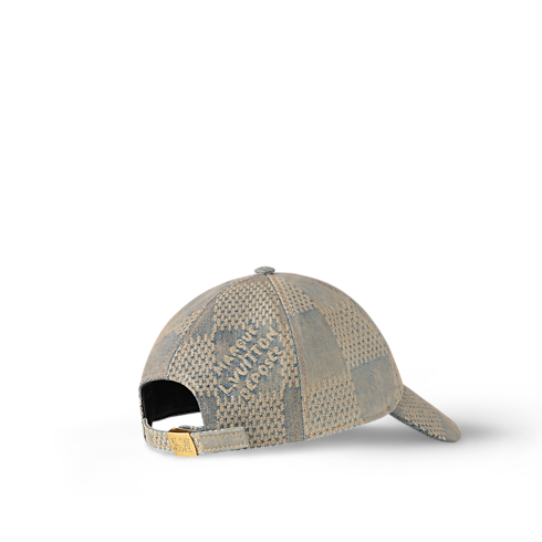 Washed 3D Cap . in Men's Accessories Hats, Beanies and Gloves collections by Louis Vuitton (Product zoom)