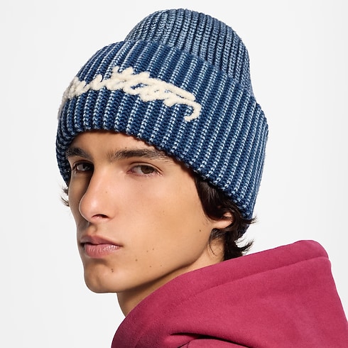 Washed Signature Beanie . in Men's Accessories Hats, Beanies and Gloves collections by Louis Vuitton (Product zoom)